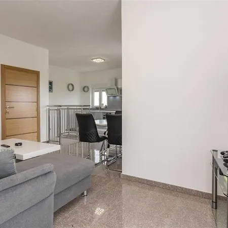 Villa Panorama With Rooftop Pool *