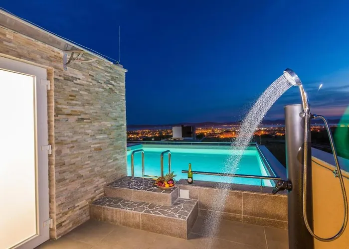 Panorama With Rooftop Pool Ploce (Zadar)