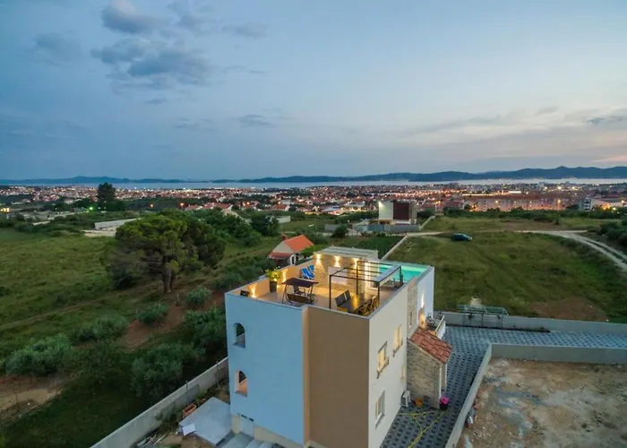 Panorama With Rooftop Pool